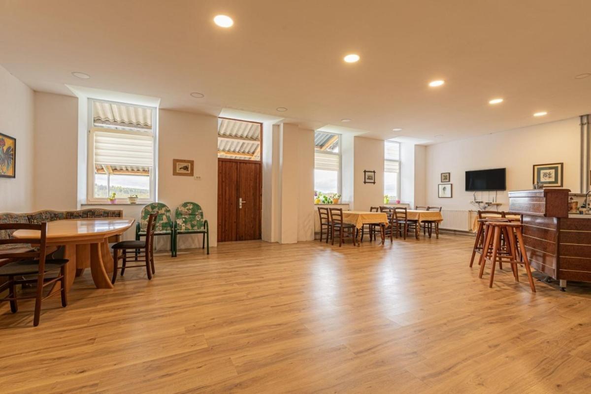 Apartma Sveti Duh Nova Vas (Bloke) Exterior foto